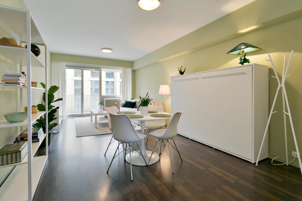 Studio In City Center With Terrace, Netflix - Wifi Antwerp Luaran gambar